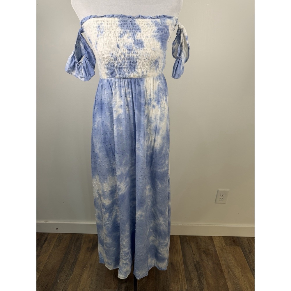 Pink Lilly Women's Blue White Tie Dye Swiss Dot Smocked Off‎ Shoulder Maxi Dress